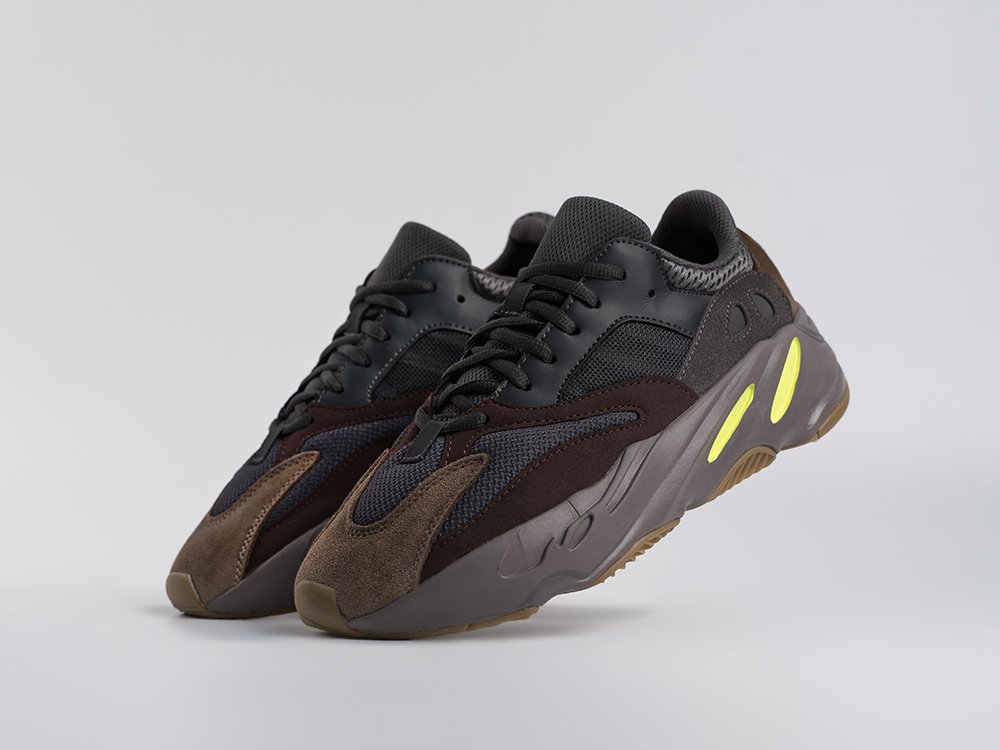 Кроссовки Adidas Yeezy Boost 700