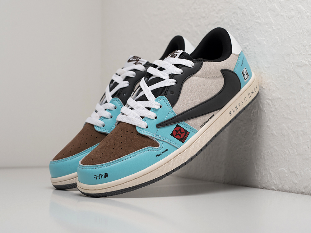 Кроссовки Nike SB Dunk Low x Travis Scott