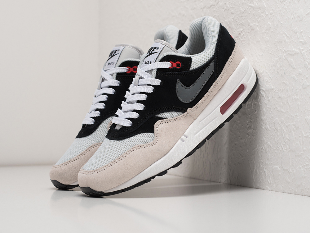 Кроссовки Nike Air Max 1